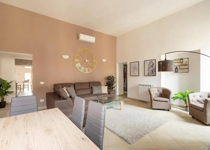 Апартаменты Residenza Piazza Di Spagna Рим