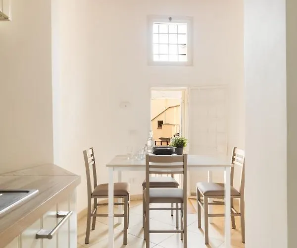 Апартаменты Residenza Piazza Di Spagna *