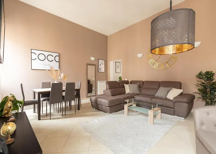 Residenza Piazza Di Spagna Апартаменты