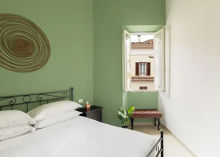Апартаменты Residenza Piazza Di Spagna Рим